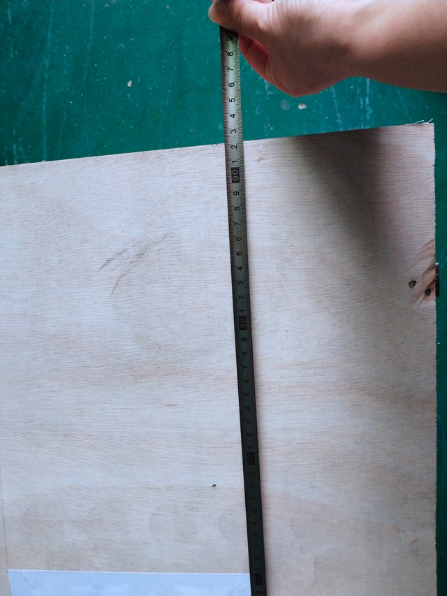 The length of Desktop induction sealer plywood crate.jpg