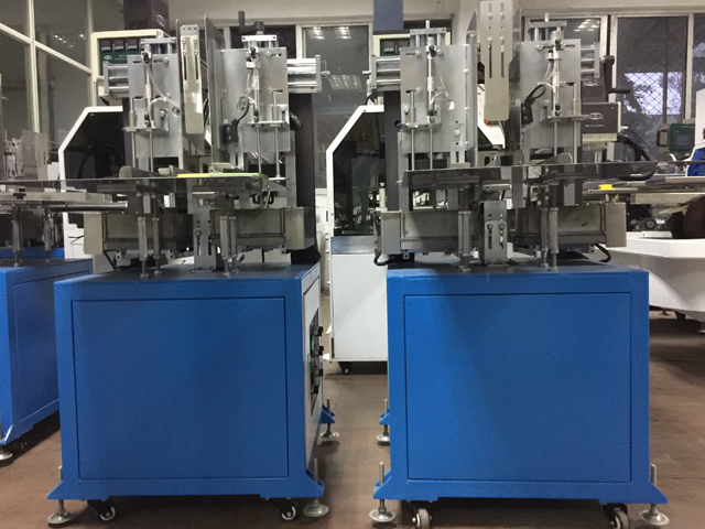 hotmelt glue paper boxes carton sealing machine semi automatic snack food box hot melt paste sealer equipment