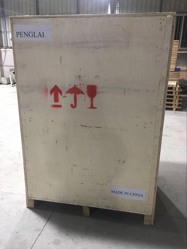 Wooden case packaging for vacuum tray sealing machine.jpg
