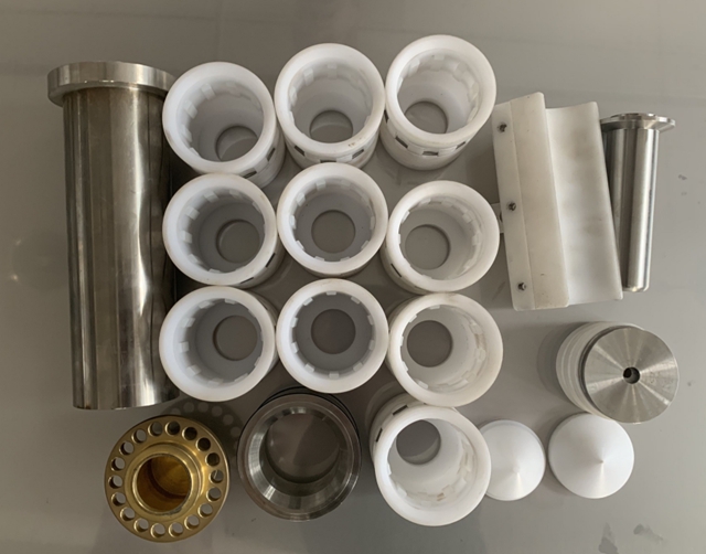 Mold for different tube diameter (cup holder and filling hea