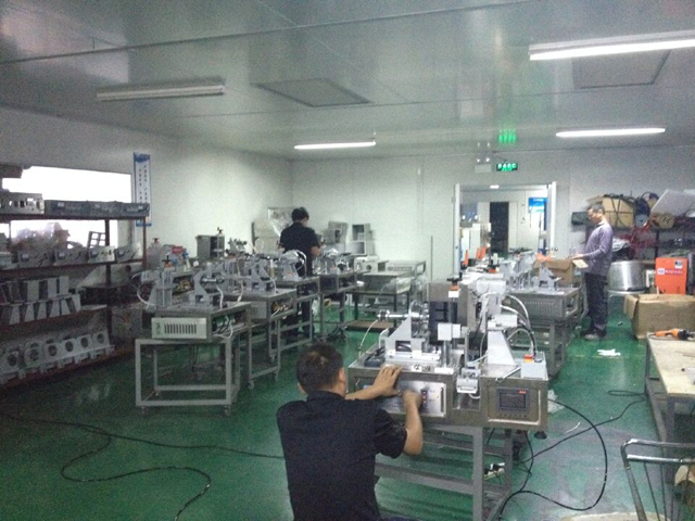 tubes sealing manufacturing plant  (1).jpg